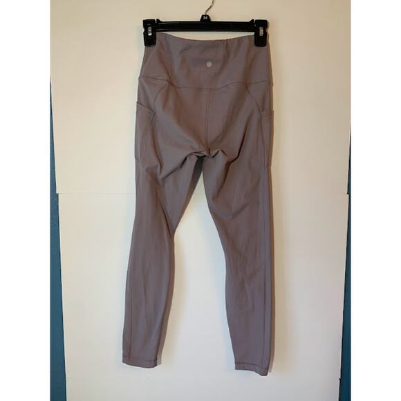 Yogalicious leggings size Small Purple/plum Capri - Picture 3 of 3